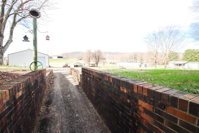 3035 Monterey Hwy, Sparta, TN 38583