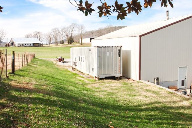 3035 Monterey Hwy, Sparta, TN 38583