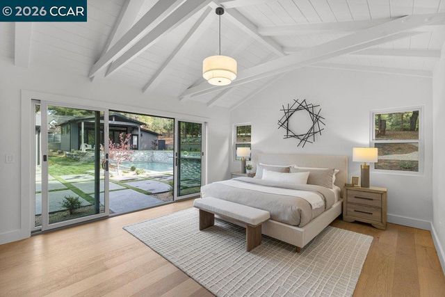 530 Miner Road, Orinda, CA 94563
