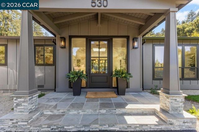 530 Miner Road, Orinda, CA 94563