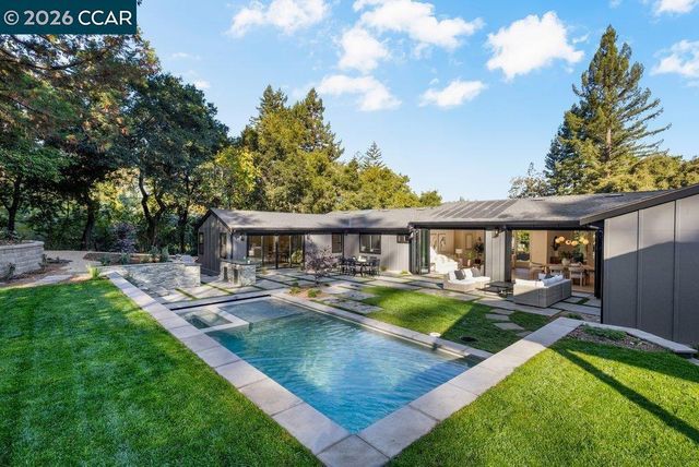 530 Miner Road, Orinda, CA 94563