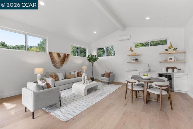 530 Miner Road, Orinda, CA 94563