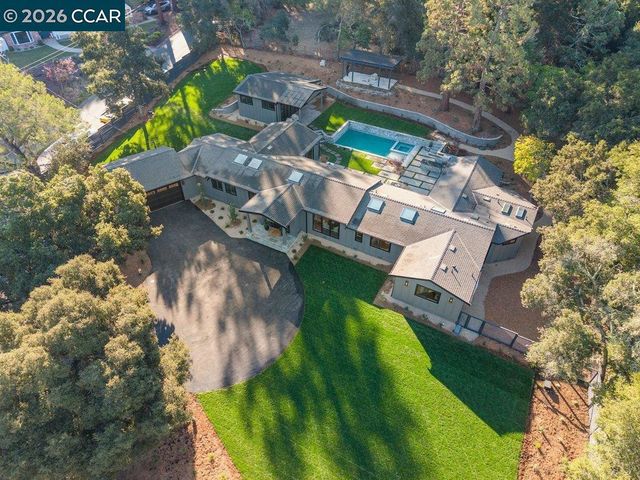530 Miner Road, Orinda, CA 94563