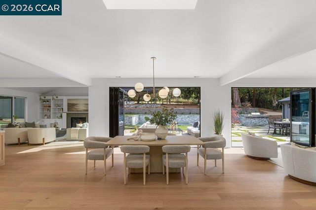 530 Miner Road, Orinda, CA 94563
