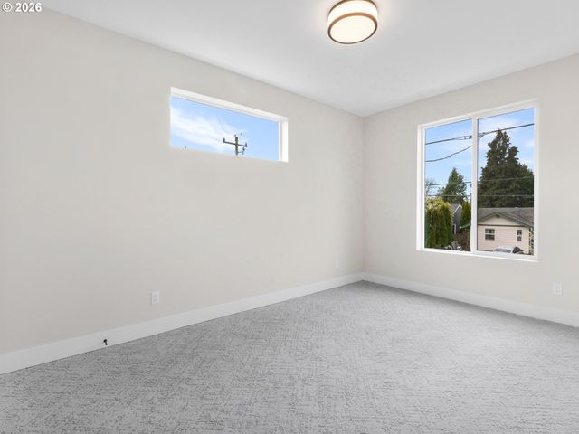 3138 Ne 72nd Ave, Portland, OR 97213