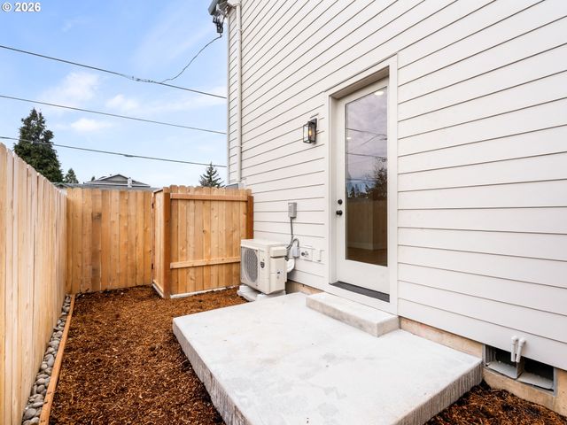 3138 Ne 72nd Ave, Portland, OR 97213