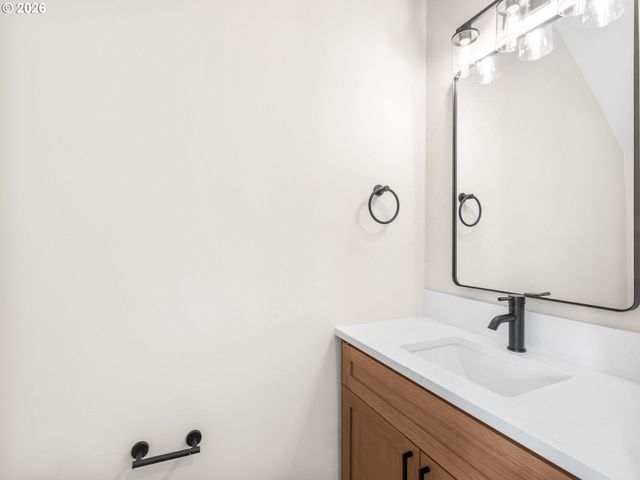 3138 Ne 72nd Ave, Portland, OR 97213