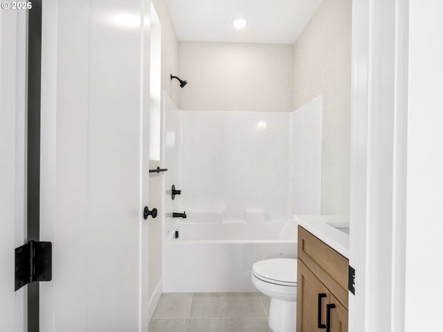 3138 Ne 72nd Ave, Portland, OR 97213