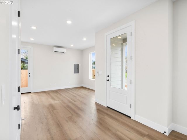 3138 Ne 72nd Ave, Portland, OR 97213