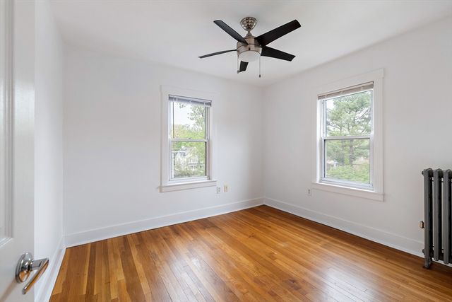 699 Hyde Park Ave 6, Boston, MA 02131