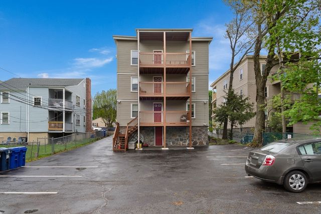 699 Hyde Park Ave 6, Boston, MA 02131