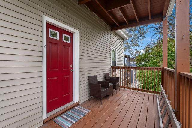 699 Hyde Park Ave 6, Boston, MA 02131