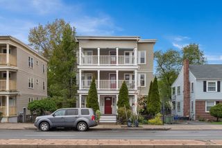 699 Hyde Park Ave 6, Boston, MA 02131