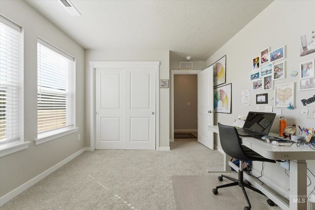3789 S Walnut Ridge Way, Nampa, ID 83686