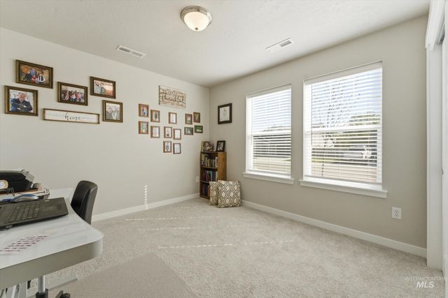 3789 S Walnut Ridge Way, Nampa, ID 83686