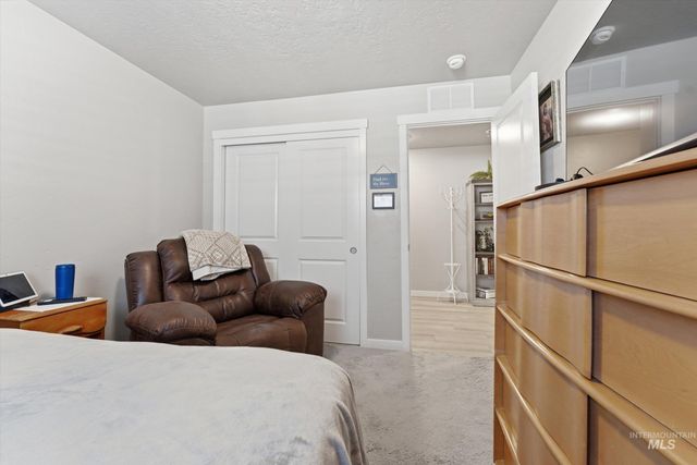 3789 S Walnut Ridge Way, Nampa, ID 83686