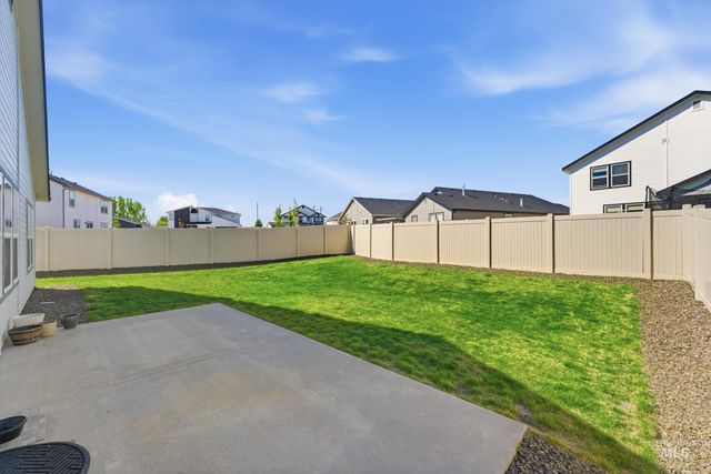 3789 S Walnut Ridge Way, Nampa, ID 83686