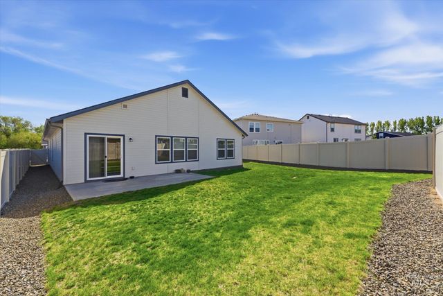 3789 S Walnut Ridge Way, Nampa, ID 83686
