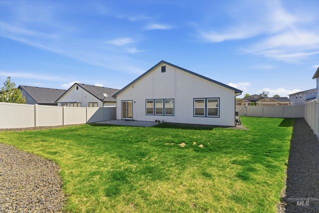 3789 S Walnut Ridge Way, Nampa, ID 83686