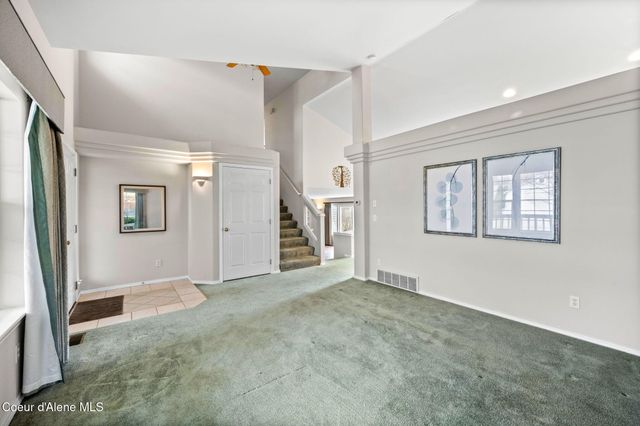 5760 N STAFFORD RD, Coeur D'alene, ID 83815