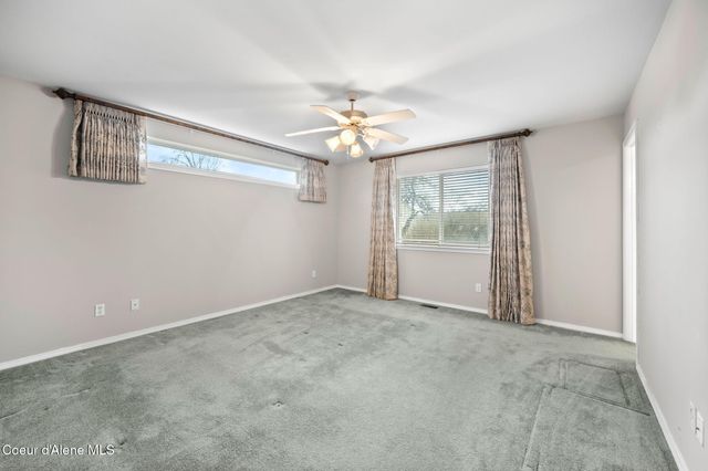 5760 N STAFFORD RD, Coeur D'alene, ID 83815