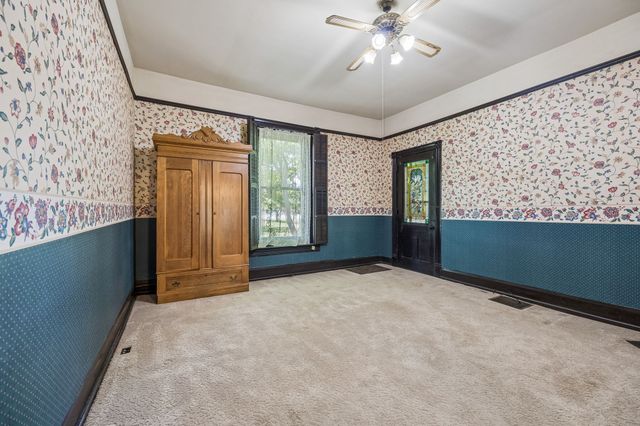 103 Cowan St, W, Cowan, TN 37318