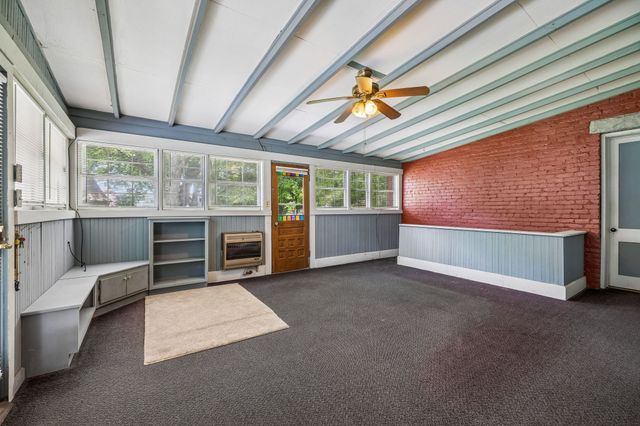 103 Cowan St, W, Cowan, TN 37318