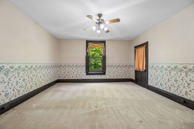 103 Cowan St, W, Cowan, TN 37318