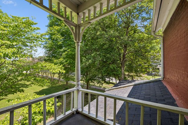 103 Cowan St, W, Cowan, TN 37318