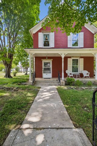 103 Cowan St, W, Cowan, TN 37318