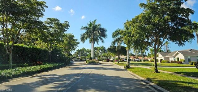 460 Fox Haven DR # 1204, Naples, FL 34104