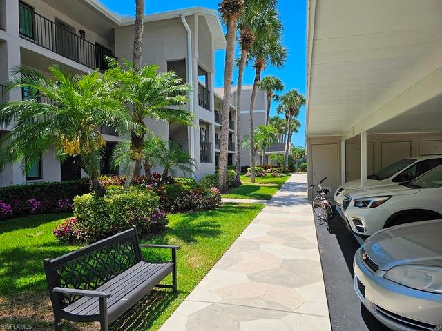 460 Fox Haven DR # 1204, Naples, FL 34104