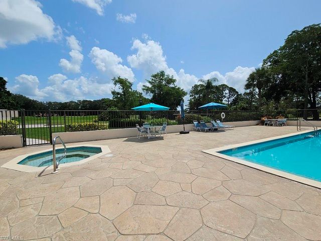 460 Fox Haven DR # 1204, Naples, FL 34104