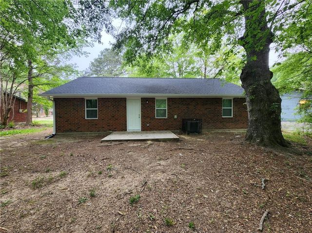 723 W Creek Circle, Monroe, GA 30655