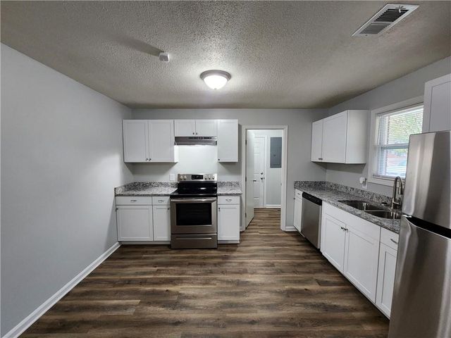 723 W Creek Circle, Monroe, GA 30655