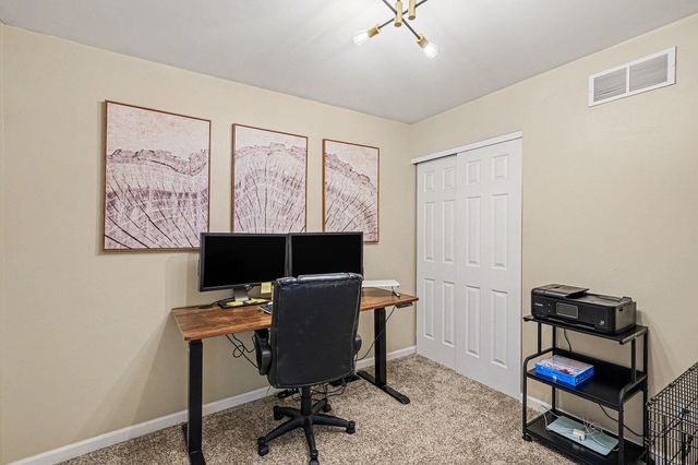 10125 Breezy Lane, Florence, KY 41042