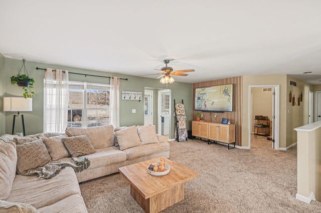 10125 Breezy Lane, Florence, KY 41042