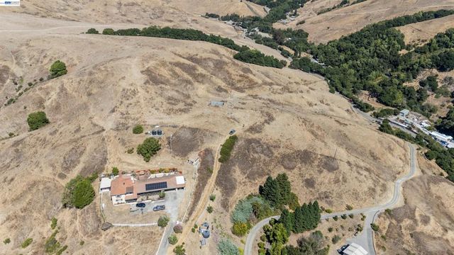 21479 Eden Canyon Rd, Castro Valley, CA 94552