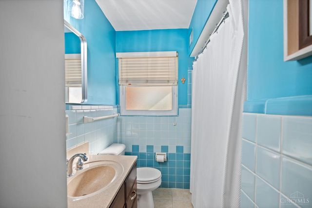 7351 Miami Hills Drive, Madeira, OH 45243