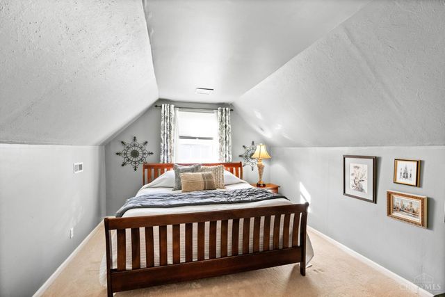 7351 Miami Hills Drive, Madeira, OH 45243