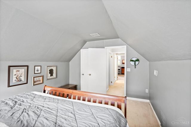 7351 Miami Hills Drive, Madeira, OH 45243