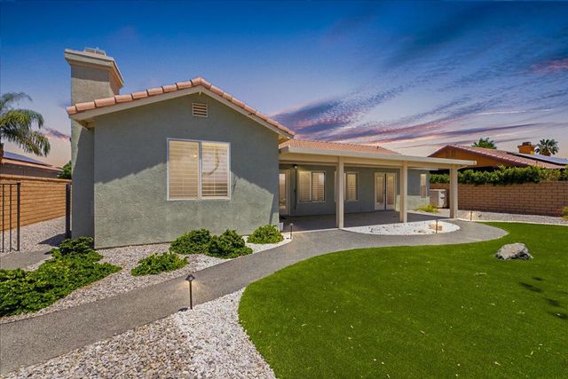 73581 Heatherwood Drive, Palm Desert, CA 92211