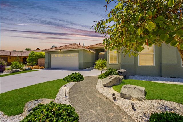 73581 Heatherwood Drive, Palm Desert, CA 92211