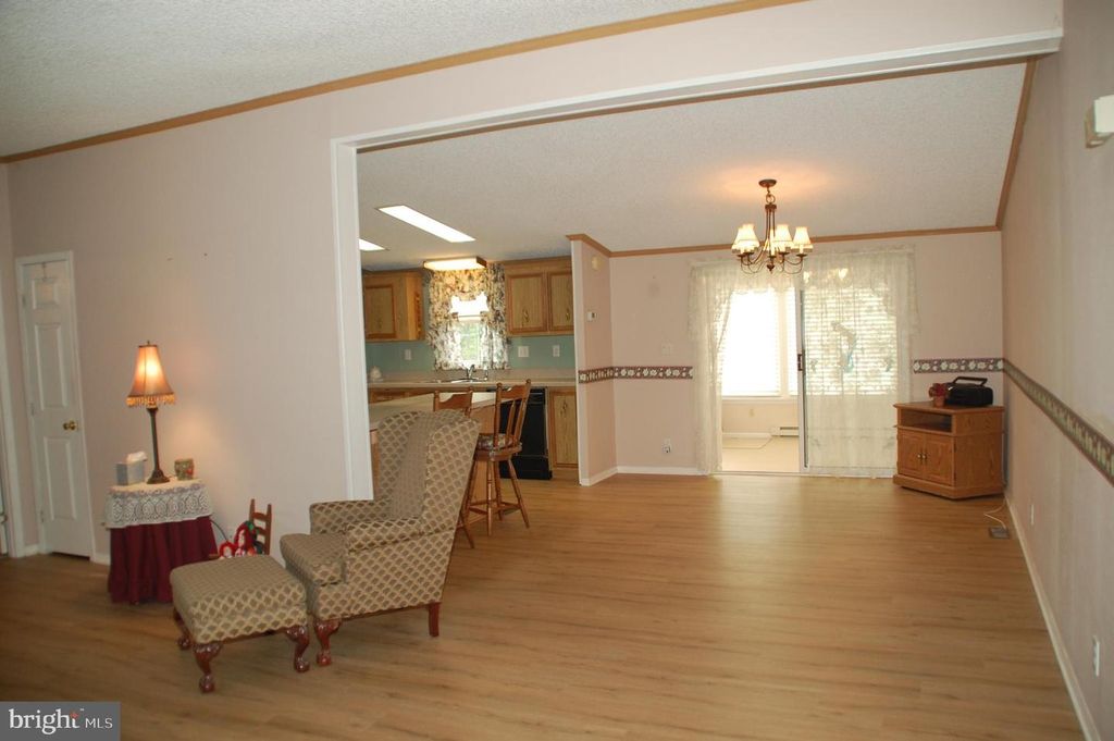 Image 5 of property listing at 316 HIDDEN SPRINGS DR, Souderton, PA 18964