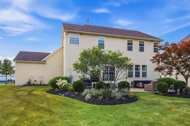 1001 Ballater Drive, Delaware, OH 43015