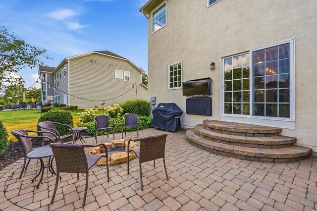 1001 Ballater Drive, Delaware, OH 43015