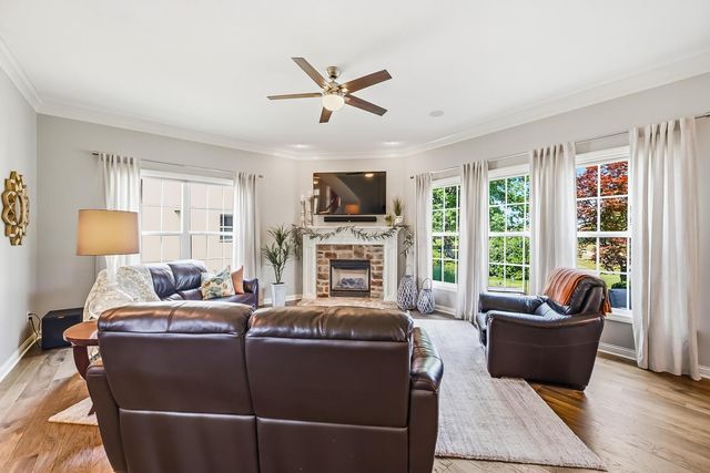 1001 Ballater Drive, Delaware, OH 43015