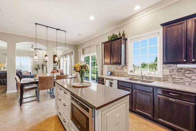 1001 Ballater Drive, Delaware, OH 43015