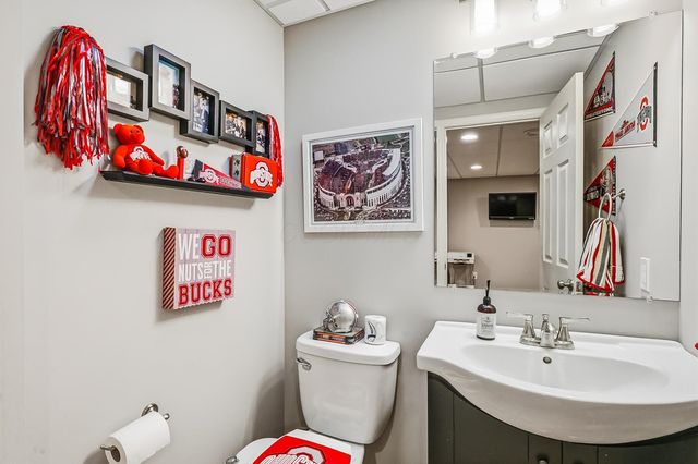 1001 Ballater Drive, Delaware, OH 43015