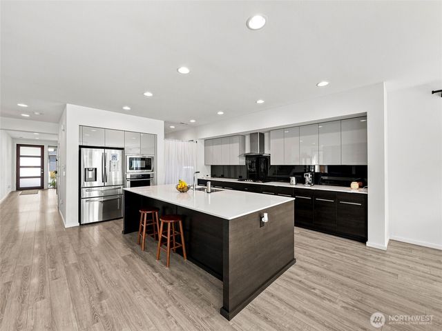 32976 Cedar Avenue SE, Black Diamond, WA 98010